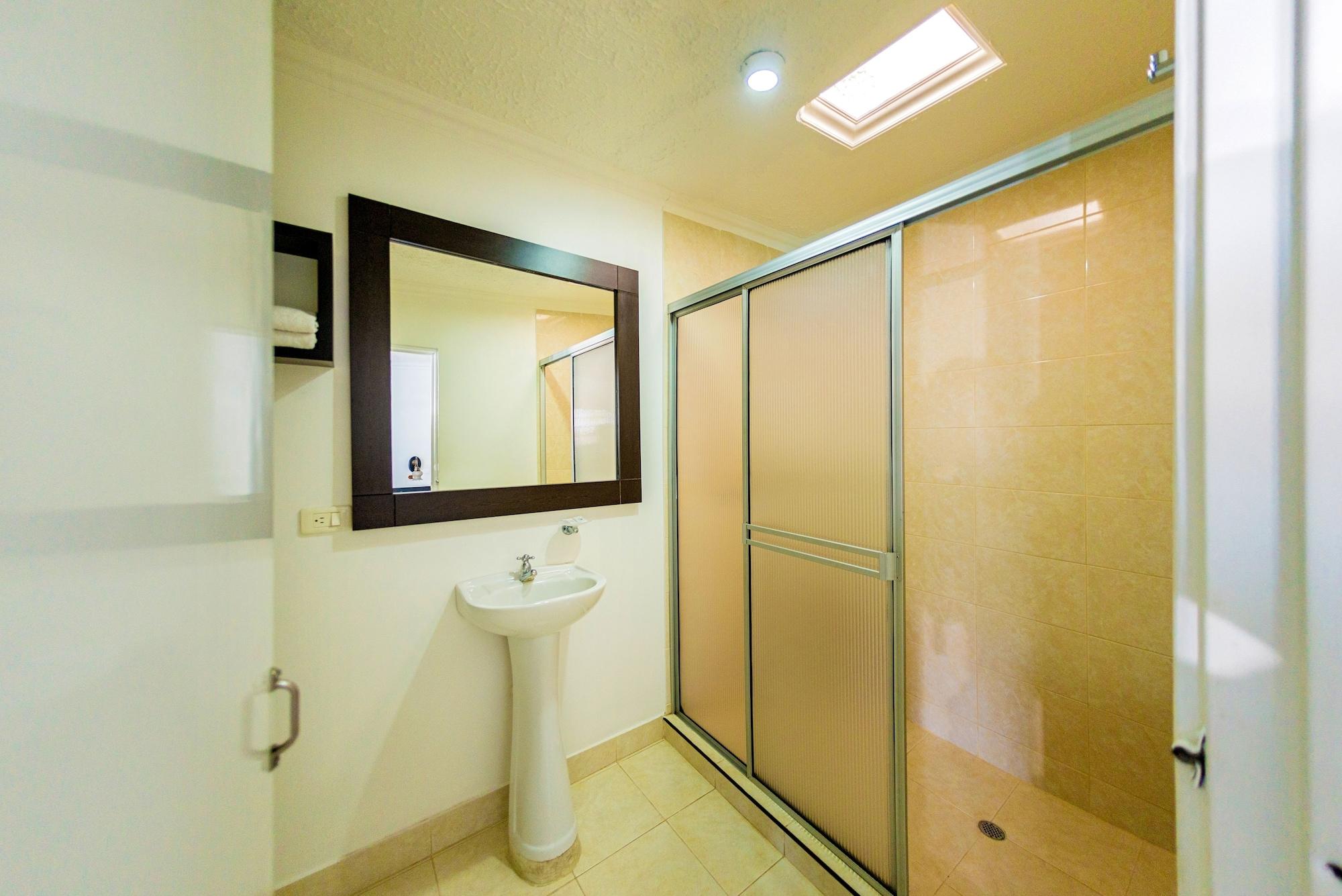 Hotel La Luna Santiago de Cali Екстер'єр фото